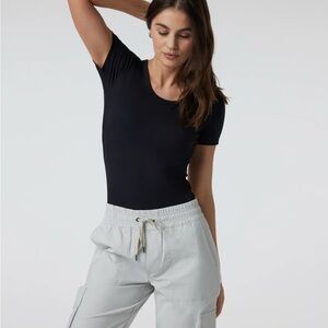 New With No Tags ✨Vuori Black Women's Bodysuit